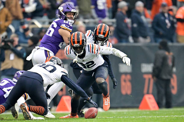  the Chicago Bears recovers an onside kick during the fourth quarter against the Minnesota Vikings at Soldier Field 